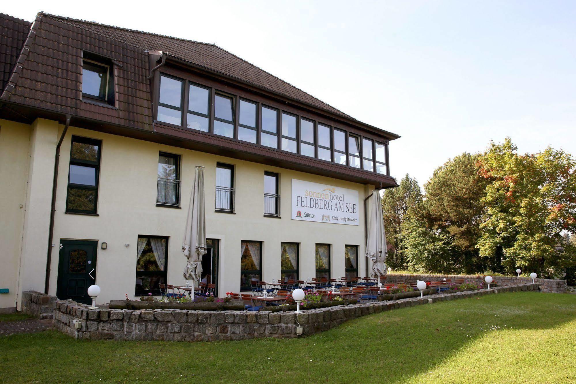 Sonnenhotel Feldberg Am See Mit Schwimmbad, Sauna Und Dampfbad Feldberger Seenlandschaft Buitenkant foto